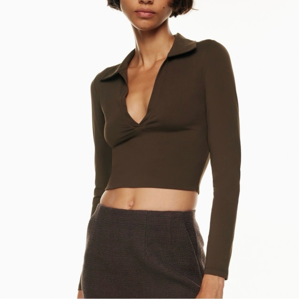 Aritzia Babaton Contour Polo Deep Brown Long Sleeve V-Neck Cropped Large Blouse